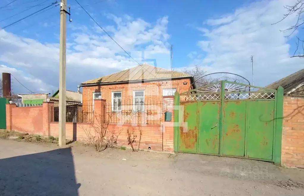 Дом в Ростовская область, Неклиновский район, Новобессергеневское ... - Фото 1