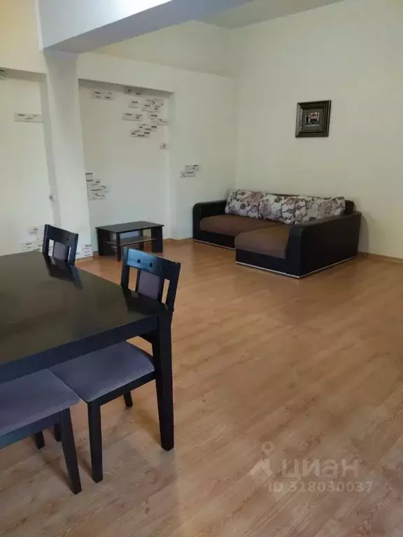 3-к кв. Севастополь ул. Героев Бреста, 106 (80.0 м) - Фото 0