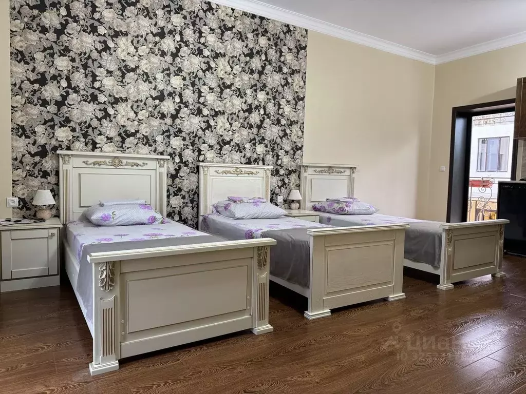 Комната Дагестан, Дербент Коса тер., 7 (30.0 м) - Фото 1