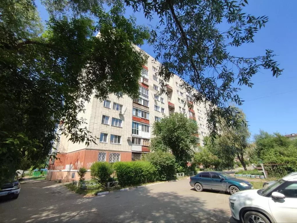 2-к кв. Омская область, Омск просп. Мира, 106Б (50.0 м) - Фото 0
