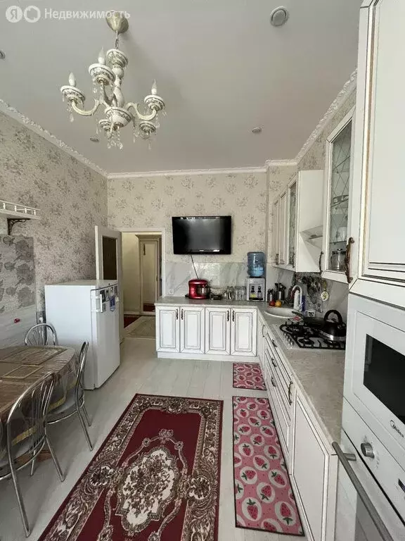 3-комнатная квартира: Самара, улица Водников, 45 (108 м) - Фото 0