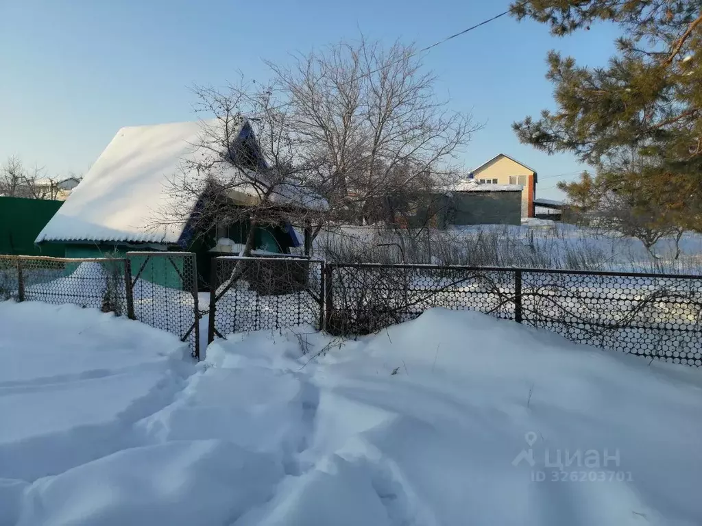 Дом в Саратовская область, Энгельсский район, Красноярское ... - Фото 2