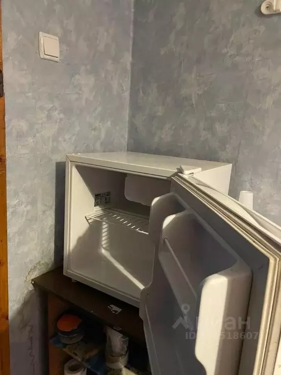 Комната Псковская область, Псков ул. Киселева, 8 (11.0 м) - Фото 2