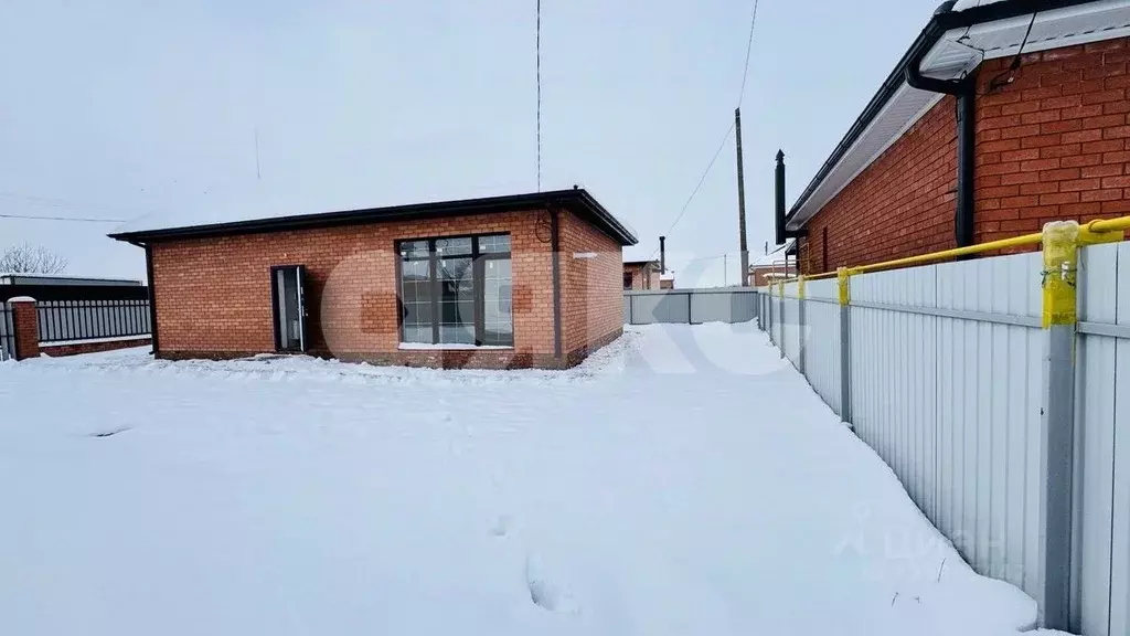 Дом в Краснодарский край, Кореновский район, Платнировское с/пос, ... - Фото 2