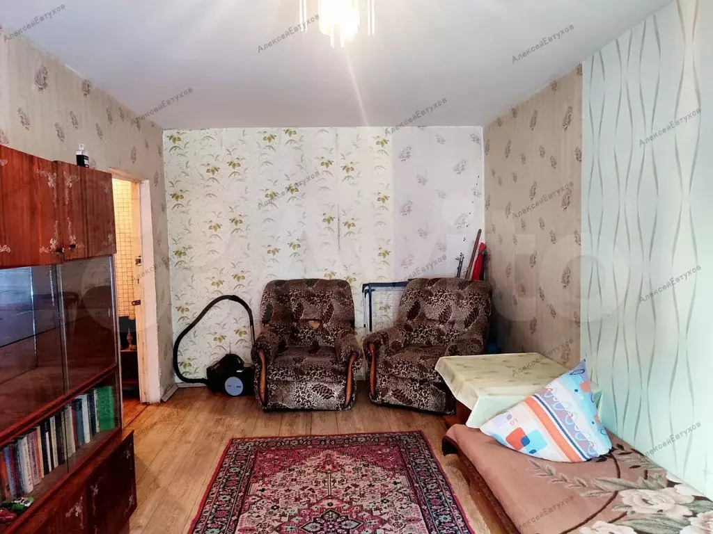 Комната 20 м в 2-к., 1/9 эт. - Фото 0