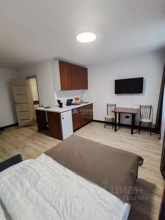 Студия Тюменская область, Тюмень ул. Мельникайте, 83 (23.8 м) - Фото 2