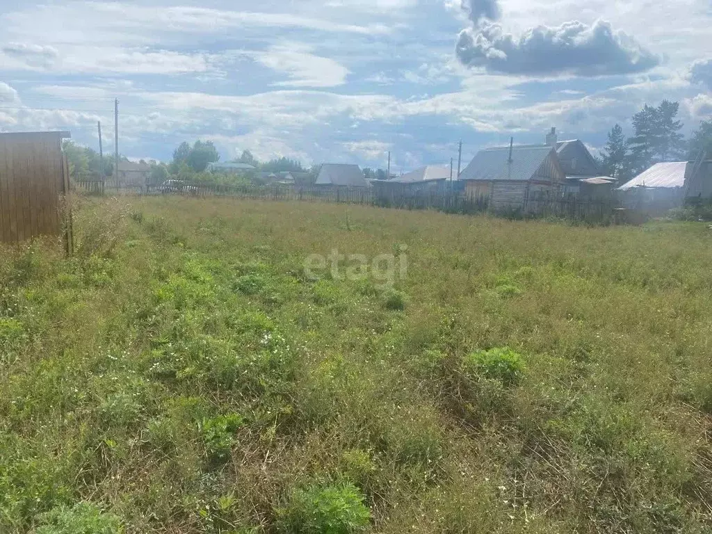 Участок в Башкортостан, Ишимбайский район, с. Скворчиха Нижняя ул. ... - Фото 1