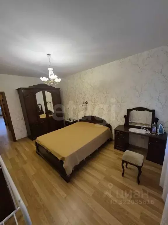 2-к кв. Башкортостан, Уфа ул. Чернышевского, 97 (85.0 м) - Фото 2