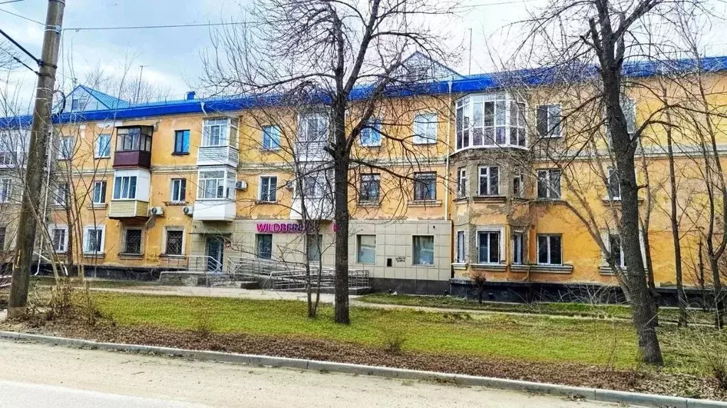 3-к кв. Алтайский край, Рубцовск Октябрьская ул., 110 (70.0 м) - Фото 1