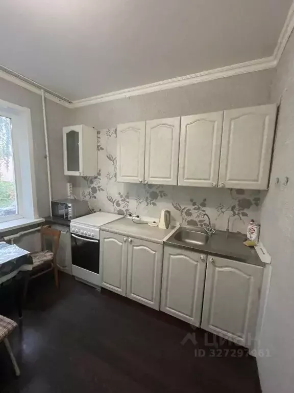 1-к кв. Белгородская область, Старый Оскол Макаренко мкр, 17 (41.0 м) - Фото 2