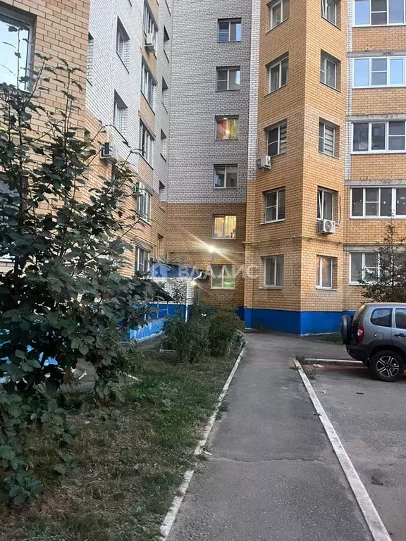 2-к. квартира, 61 м, 9/9 эт. - Фото 0