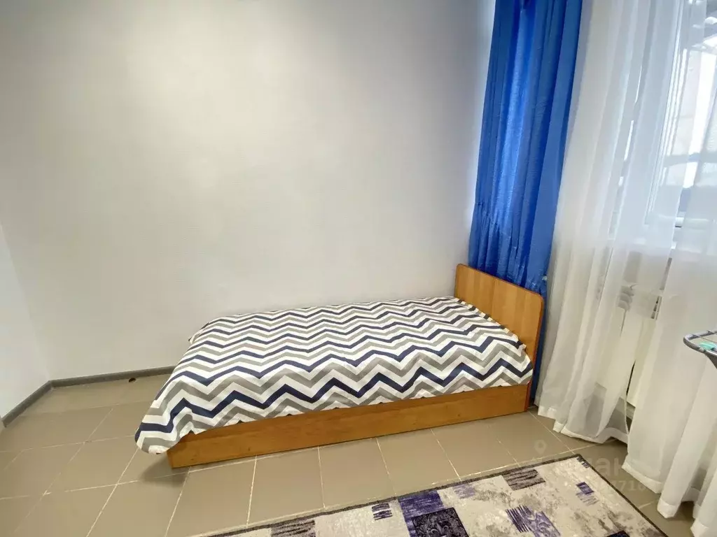 1-к кв. Самарская область, Сызрань ул. Фрунзе, 118 (56.0 м) - Фото 2