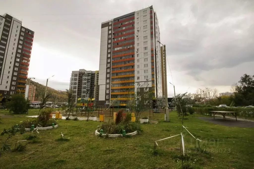 2-к кв. Красноярский край, Красноярск Свердловская ул., 6Д (57.5 м) - Фото 0
