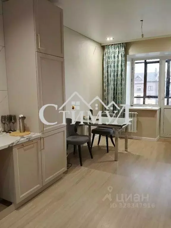 3-к кв. Хакасия, Абакан ул. Авиаторов, 6 (90.0 м) - Фото 2