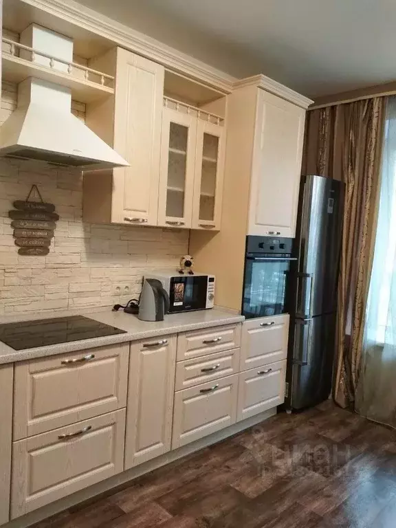 1-к кв. Красноярский край, Красноярск Навигационная ул., 7 (46.0 м) - Фото 0