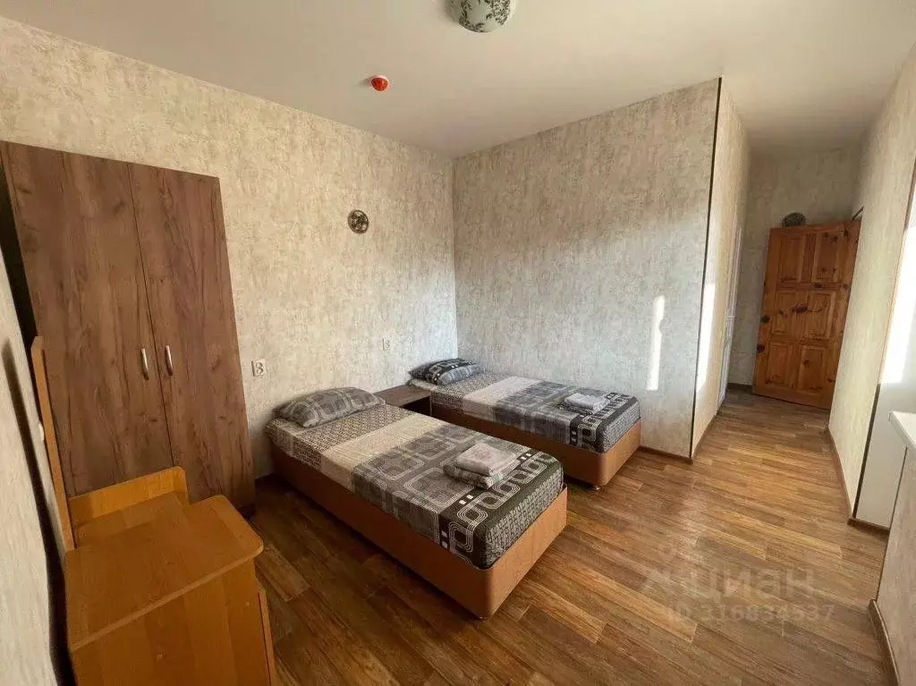 Комната Крым, Феодосия городской округ, Коктебель пгт ул. Ленина, 127Г ... - Фото 0