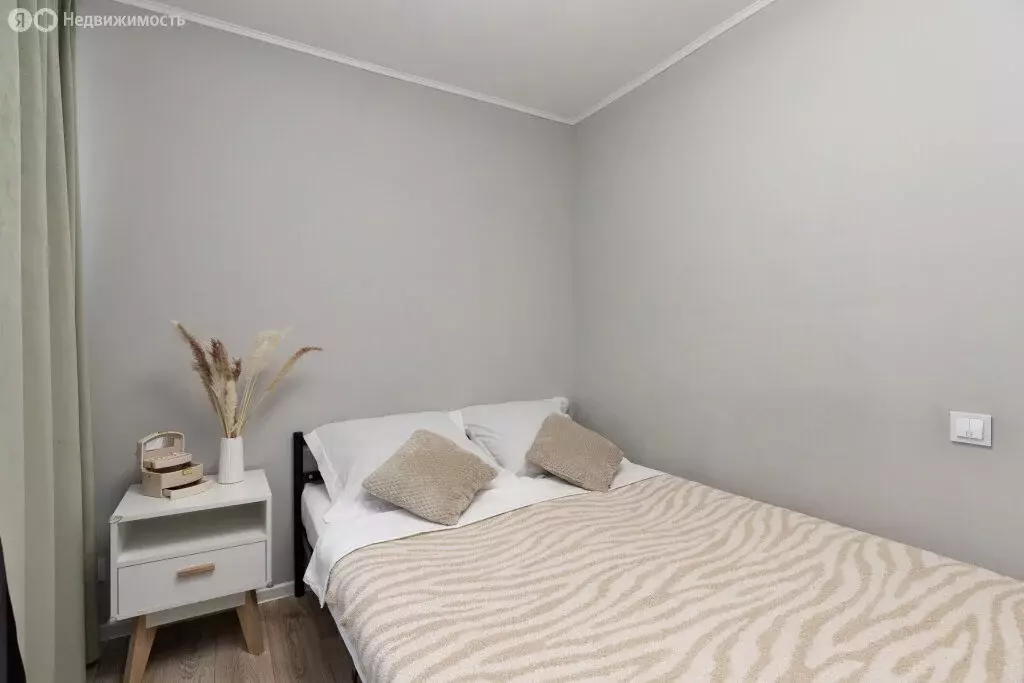 3-комнатная квартира: Благовещенск, Октябрьская улица, 160 (42 м) - Фото 1