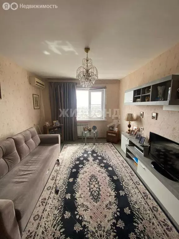 2-комнатная квартира: Астрахань, Кубанская улица, 23 (51 м) - Фото 0