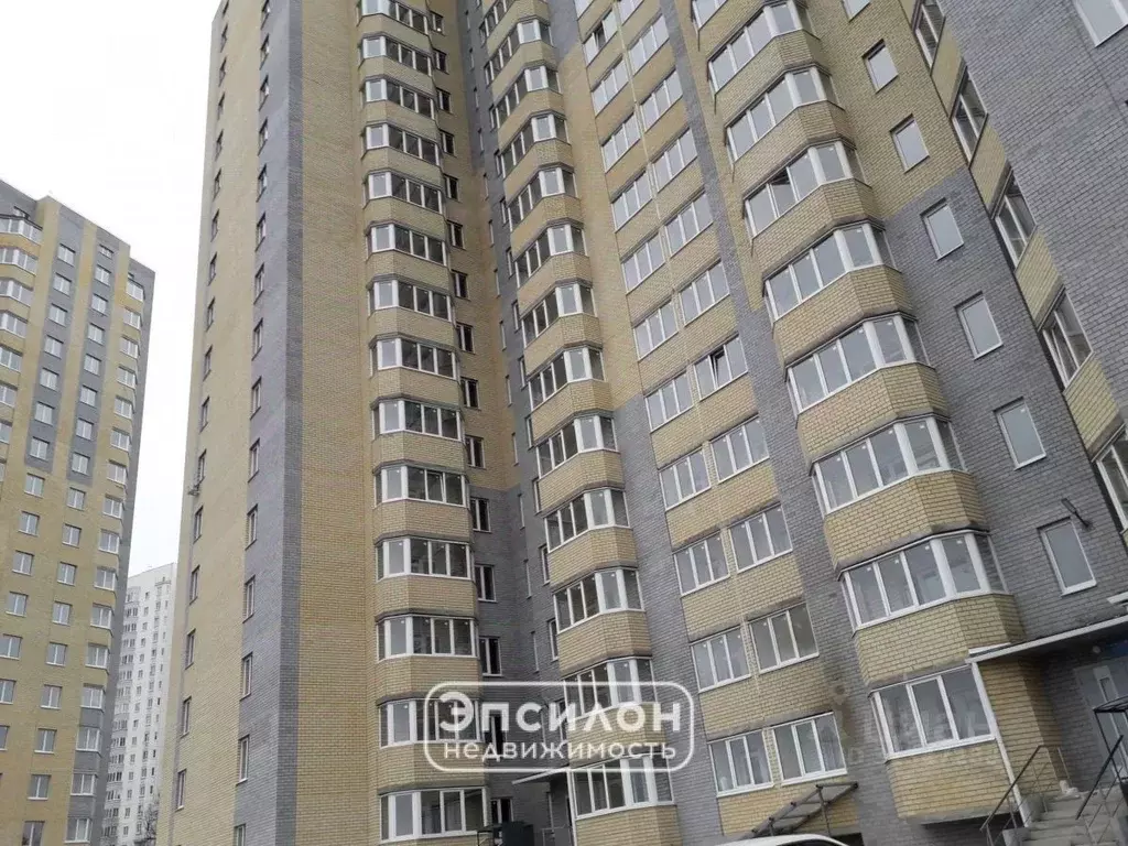 2-к кв. Курская область, Курск просп. Вячеслава Клыкова, 9В (59.3 м) - Фото 1