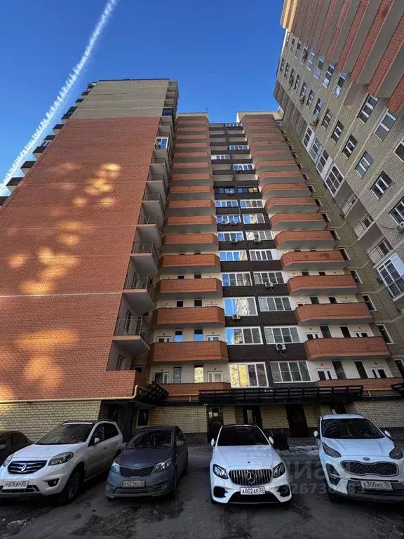 3-к кв. Астраханская область, Астрахань ул. Трофимова, 6 (90.9 м) - Фото 1