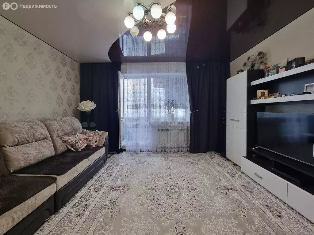 2-комнатная квартира: Чебаркуль, улица 9 Мая, 1 (53.8 м) - Фото 1