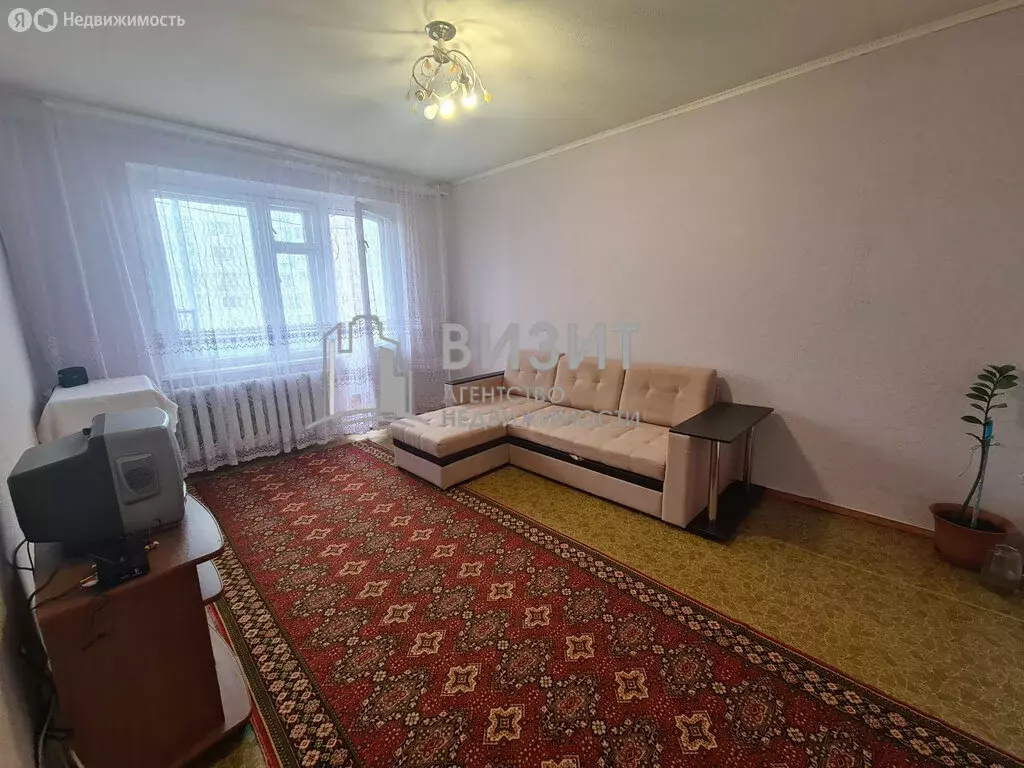 2-комнатная квартира: Нижнекамск, проспект Шинников, 44 (44 м) - Фото 0