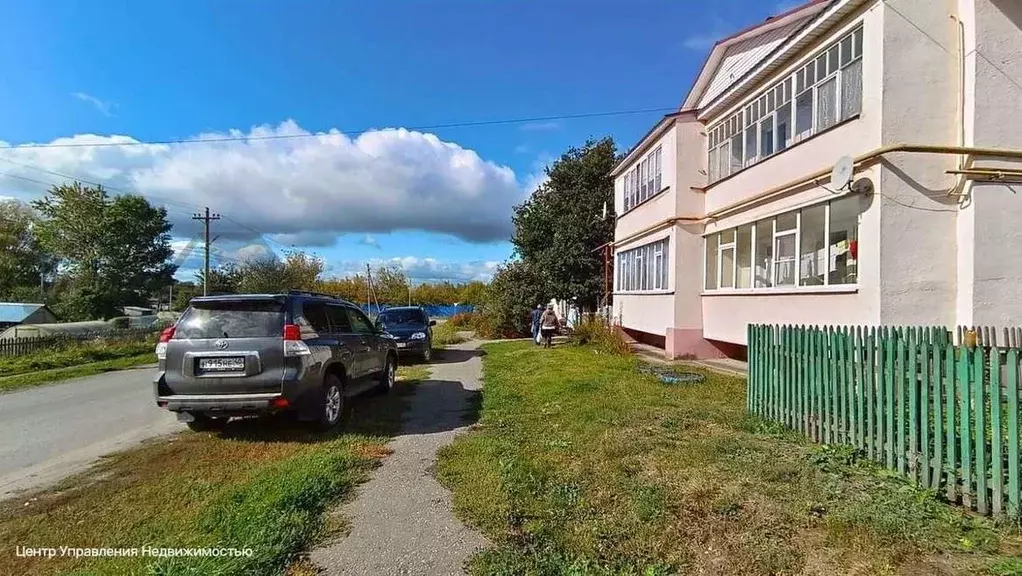 3-к кв. Калужская область, Сухиничи ул. Дзержинского, 2А (60.3 м) - Фото 1