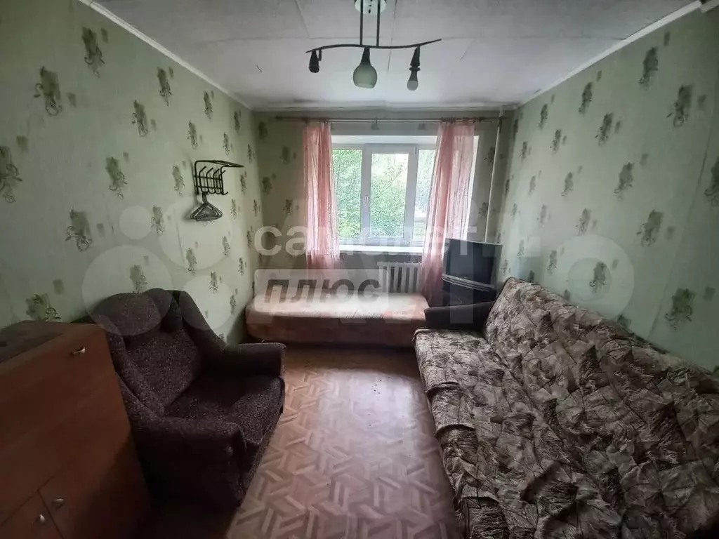 Комната 11,6 м в 4-к., 1/3 эт. - Фото 0