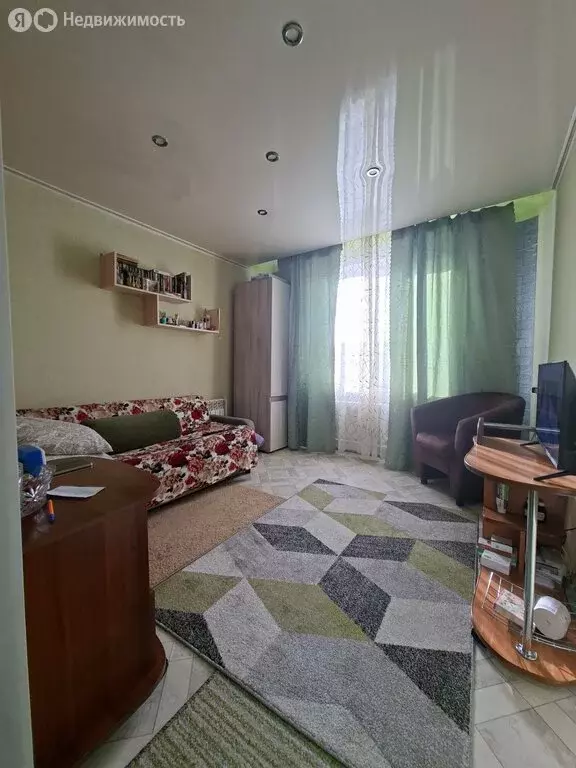 1к в 2-комнатной квартире (14 м) - Фото 2