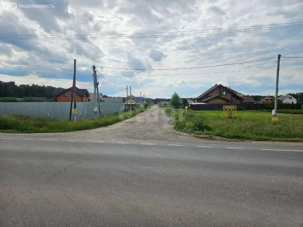Участок в Тюменский район, деревня Ушакова, Радужная улица (15.9 м) - Фото 1
