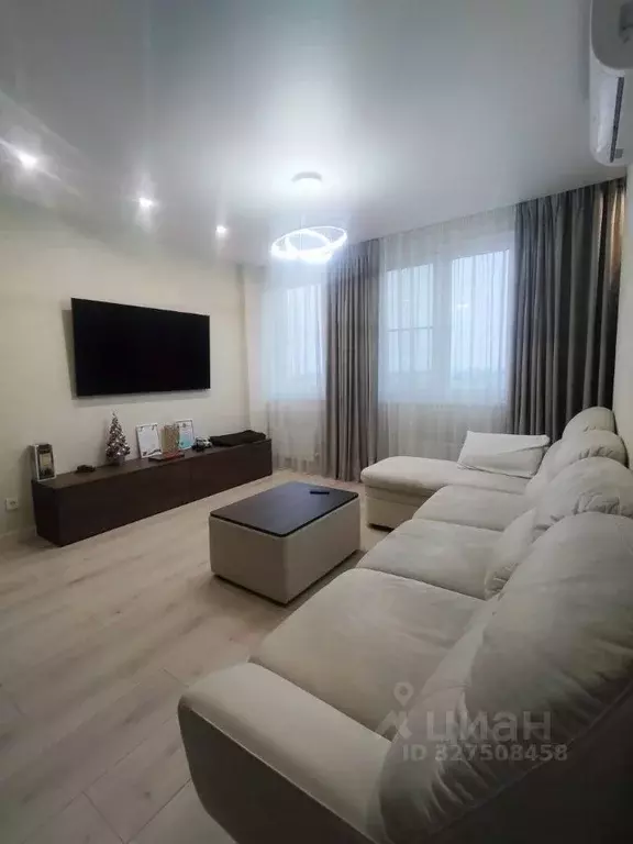 2-к кв. Нижегородская область, Нижний Новгород ул. Коминтерна, 99 ... - Фото 1