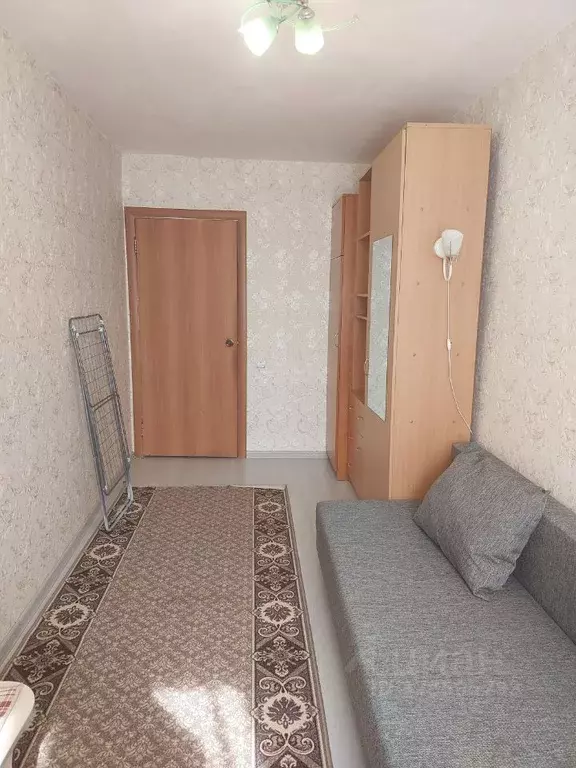 Комната Свердловская область, Екатеринбург ул. Лукиных, 2 (12.0 м) - Фото 2