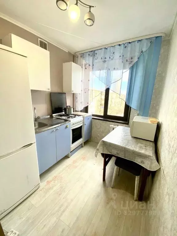 1-к кв. Башкортостан, Уфа Революционная ул., 80 (30.0 м) - Фото 1