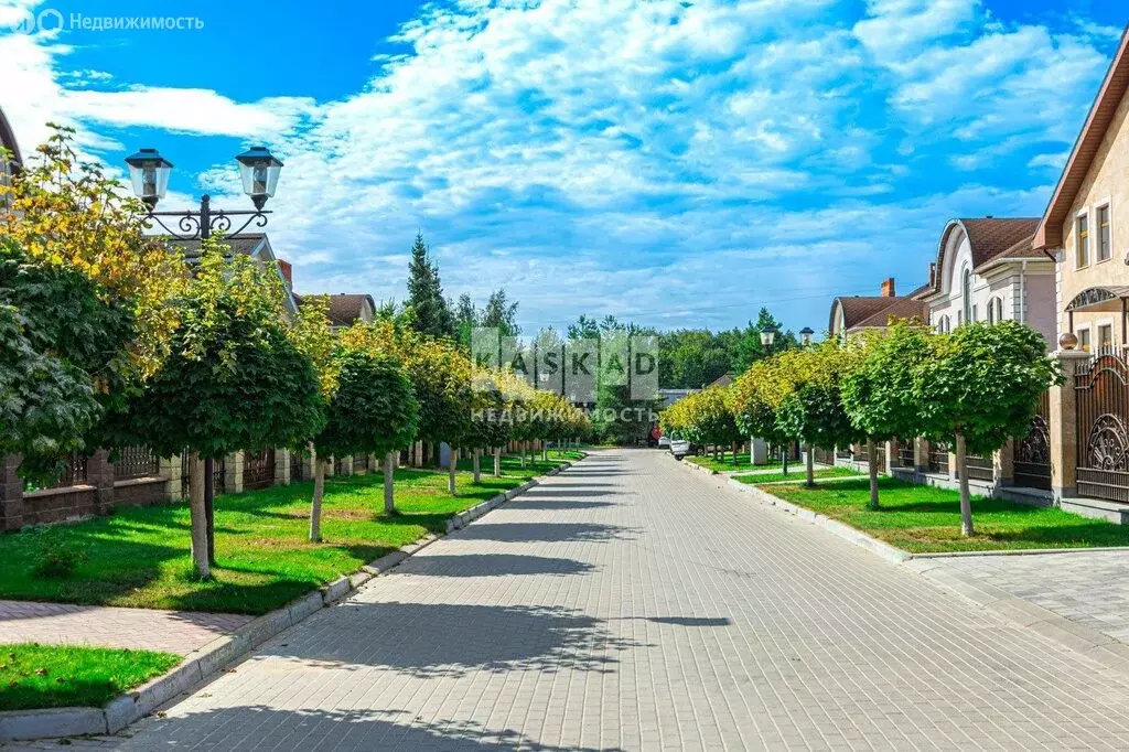 Дом в деревня Горки, Речная улица, 6 (500 м) - Фото 1