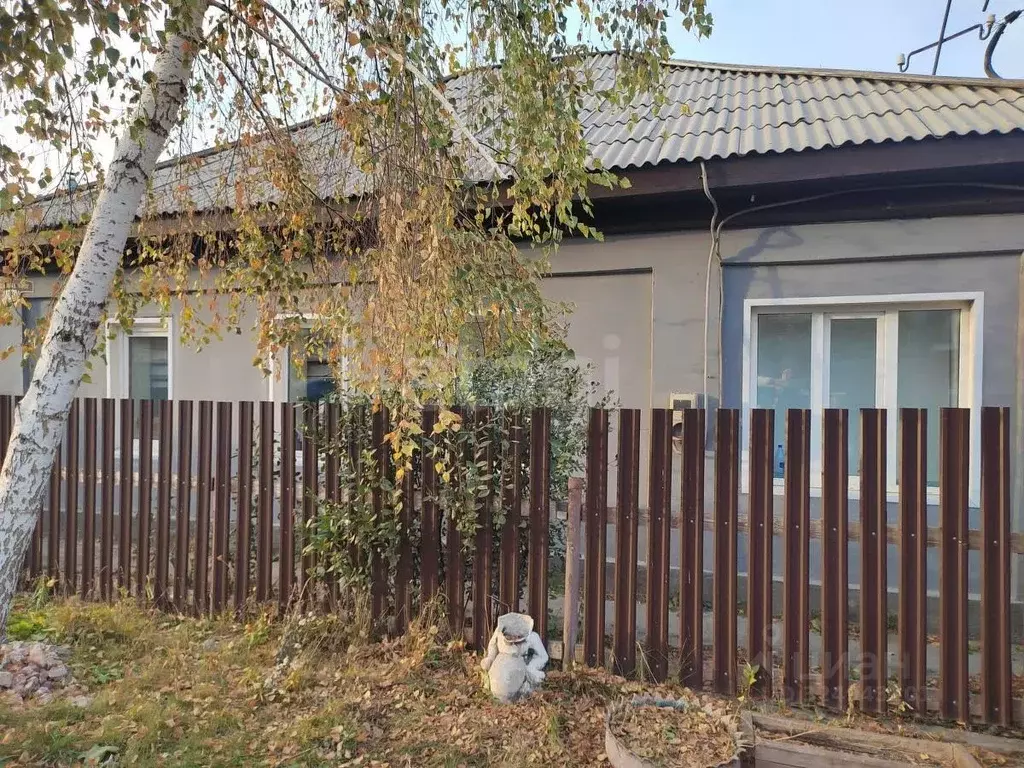 Дом в Красноярский край, Красноярск ул. 2-я Клинкерная, 38 (90 м) - Фото 1