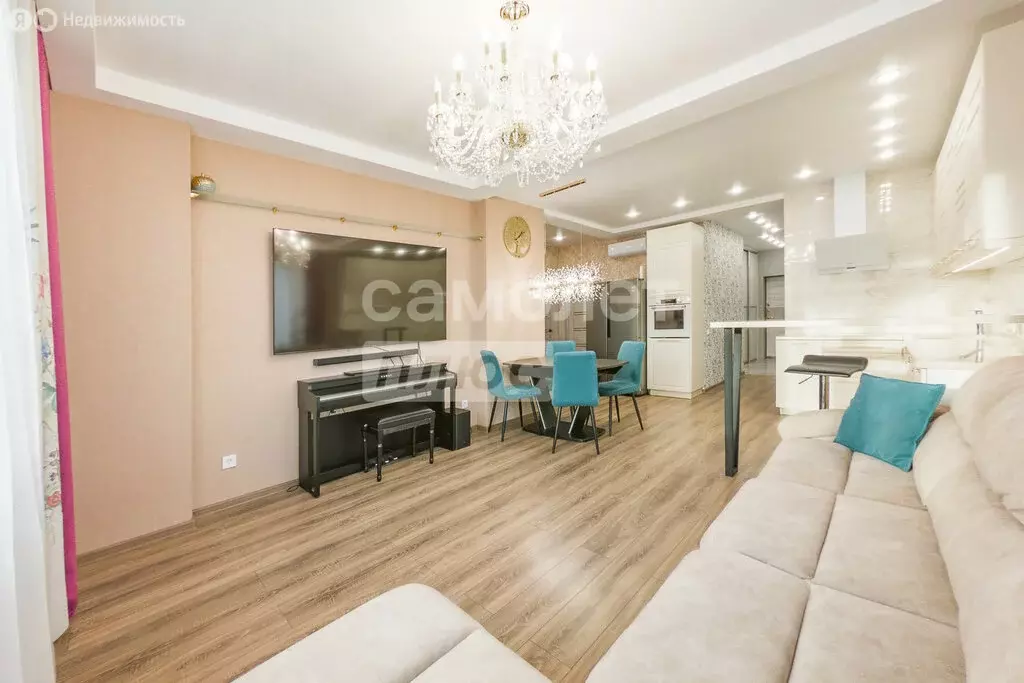 3-комнатная квартира: Екатеринбург, улица Азина, 22/8 (89.2 м) - Фото 2