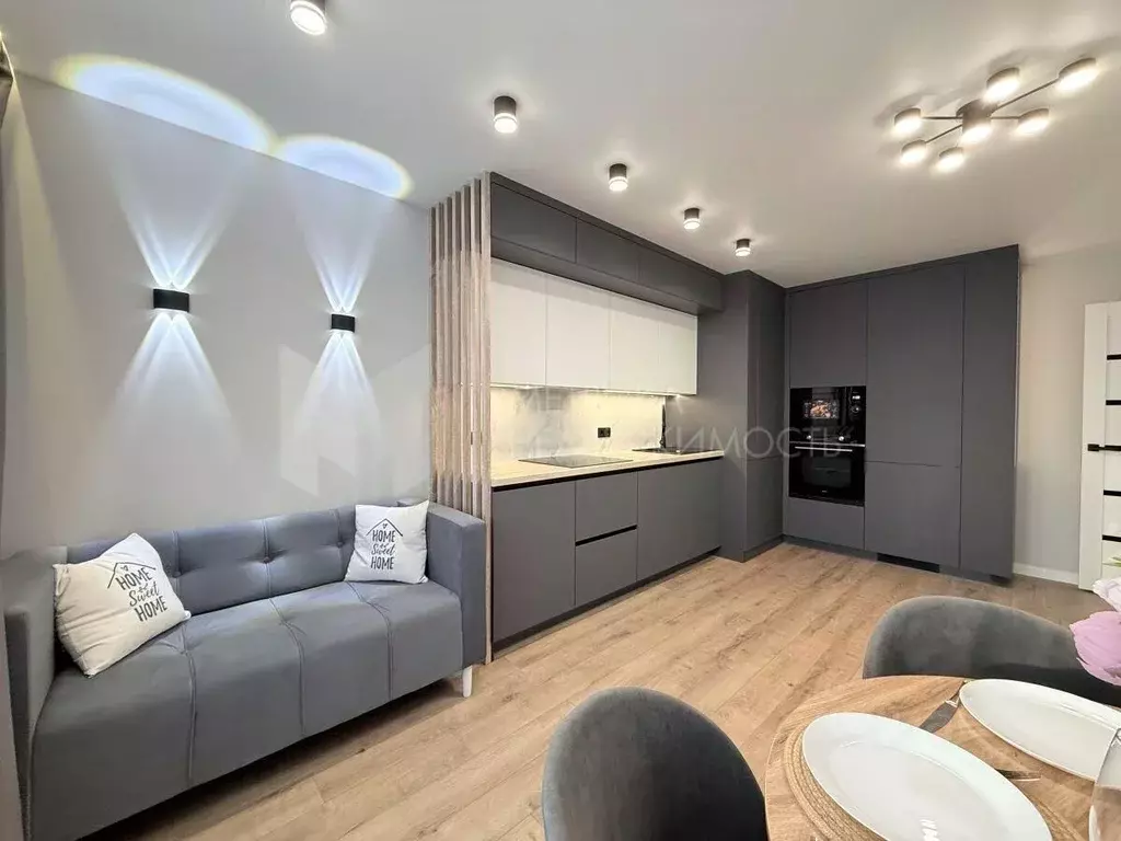 3-к кв. Тюменская область, Тюмень ул. Константина Посьета, 7 (86.3 м) - Фото 1