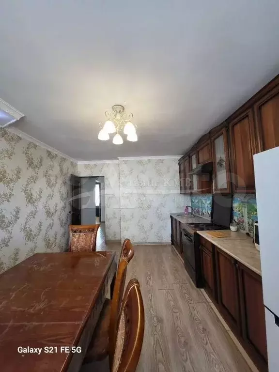 2-к. квартира, 70 м, 9/17 эт. - Фото 0