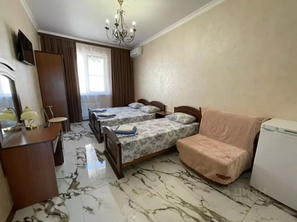 Комната Краснодарский край, Геленджик Просторная ул., 19 - Фото 1