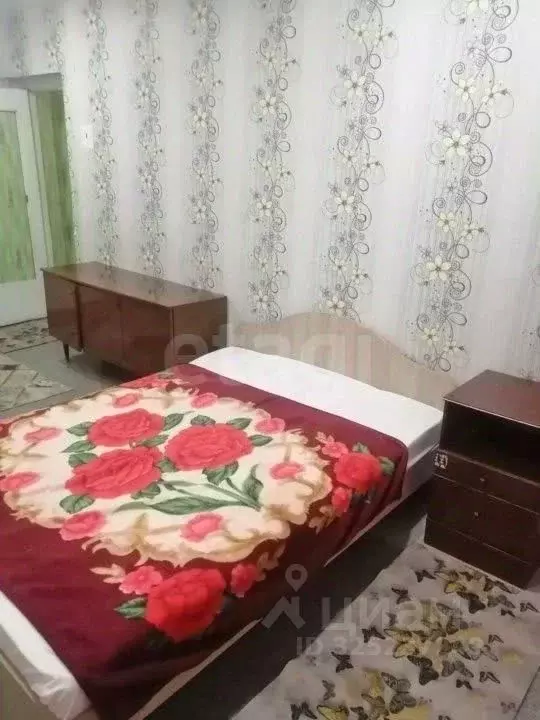 2-к кв. Красноярский край, Красноярск Парашютная ул., 76 (43.7 м) - Фото 1