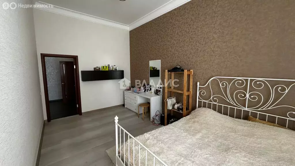3-комнатная квартира: Смоленск, Коммунистическая улица, 10 (107 м) - Фото 1