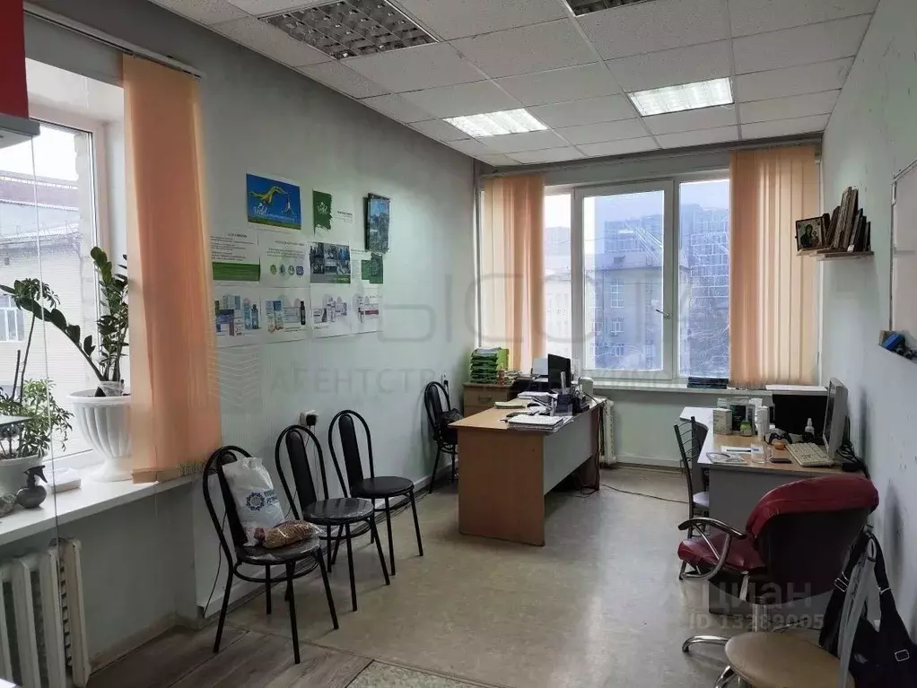 Офис в Тюменская область, Тюмень ул. Республики, 53 (47 м) - Фото 1