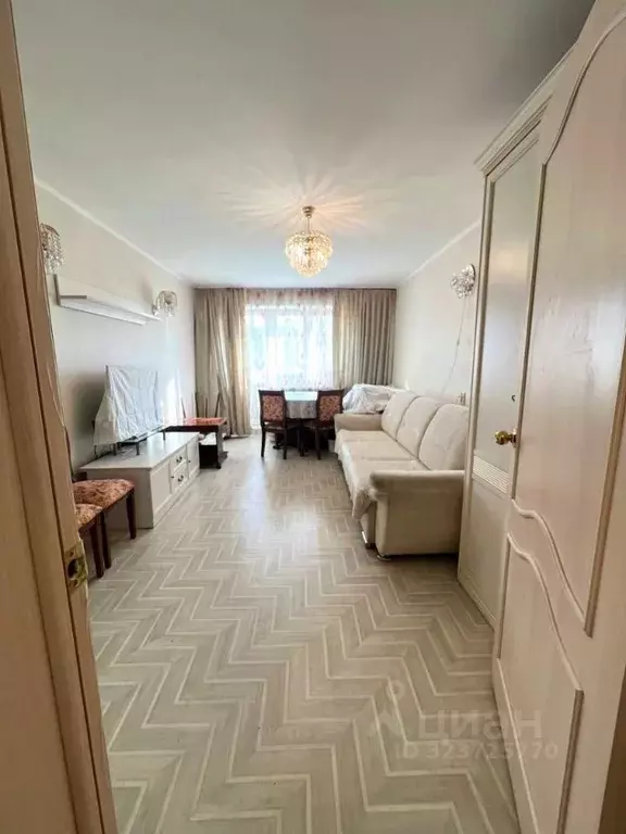 2-к кв. Челябинская область, Челябинск ул. Горького, 67В (46.7 м) - Фото 1