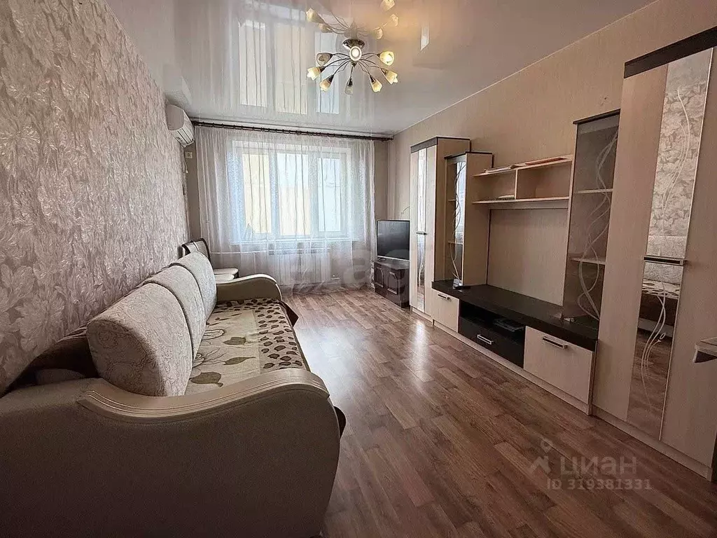 3-к кв. Татарстан, Казань ул. Челюскина, 33/56 (68.1 м) - Фото 0