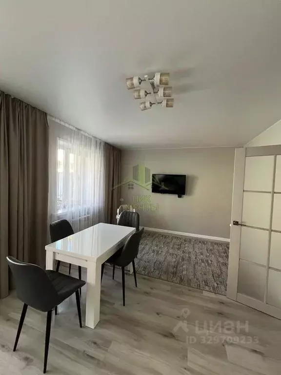 Таунхаус в Бурятия, Улан-Удэ пос. Кумыска, ул. Алтан-Газар (165 м) - Фото 2
