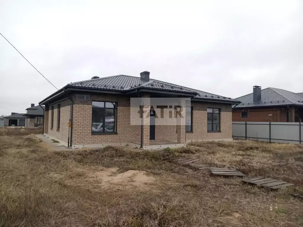 Дом в Татарстан, Лаишевский район, Столбищенское с/пос, с. Столбище ... - Фото 1