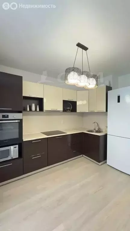 2-комнатная квартира: Тюмень, улица Александра Протозанова, 12к1 (53.1 ... - Фото 1