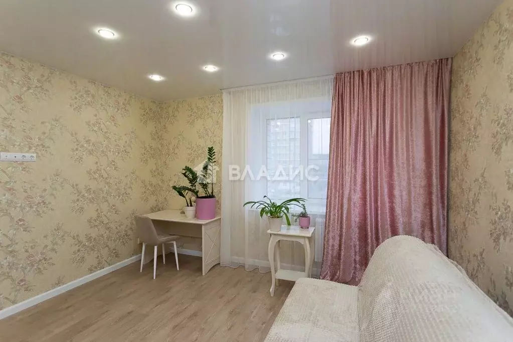 2-к кв. Владимирская область, Владимир ул. Гвардейская, 13Б (64.4 м) - Фото 2