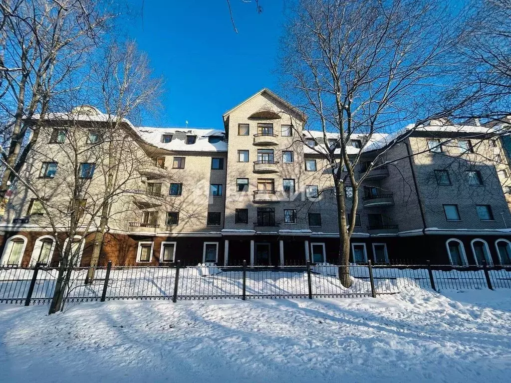 3-к кв. Карелия, Петрозаводск ул. Андропова, 10 (139.4 м) - Фото 2