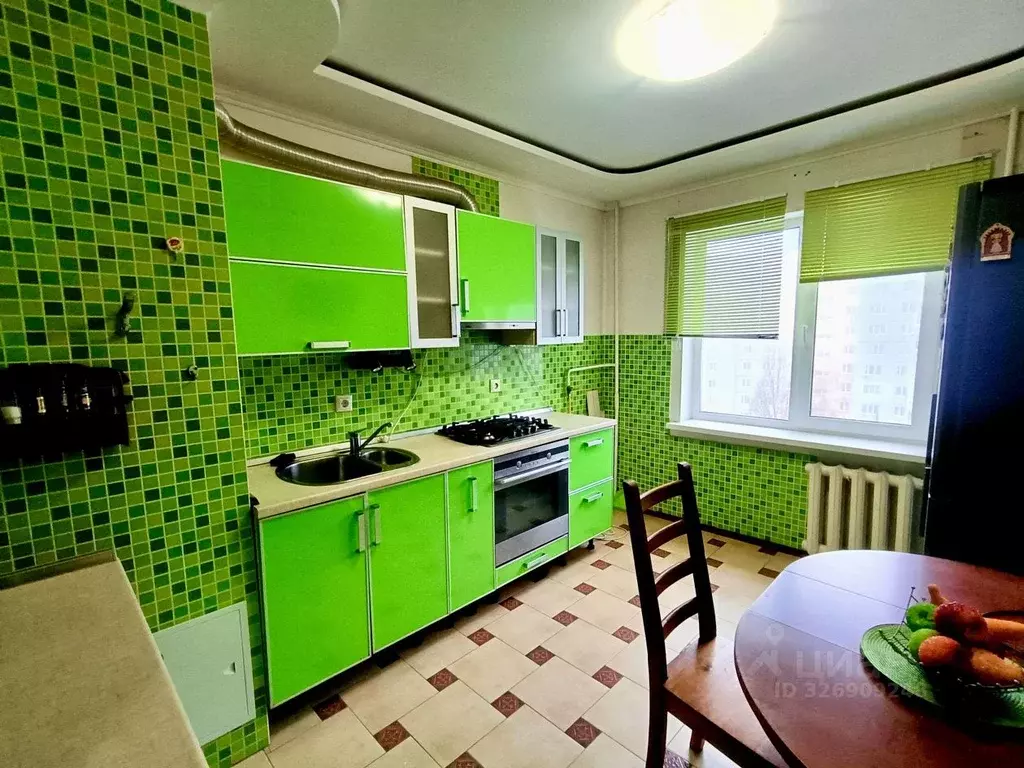 3-к кв. Брянская область, Брянск ул. Ромашина, 38/1 (62.0 м) - Фото 1